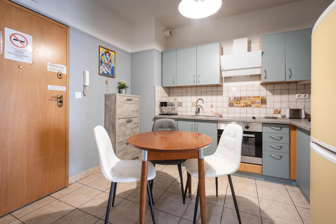 Blue Sky Apartment Budapest Esterno foto